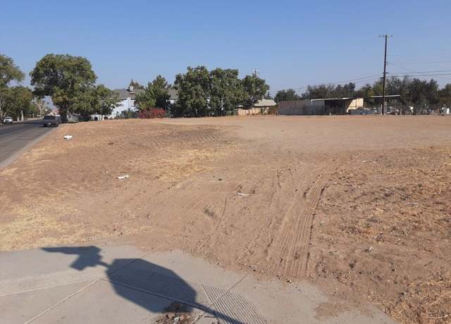 Property at 916 C St, Fresno, CA 93706