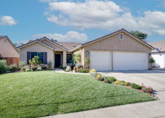 Property at 2602 E Pryor Dr, Fresno, CA 93720, 3 beds, 2 baths