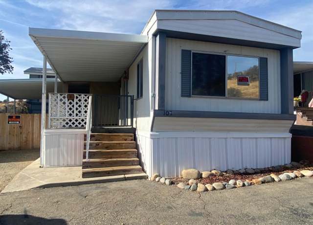 Property at 32301 E Trimmer Springs Rd #8, Sanger, CA 93657, 3 beds, 1 bath
