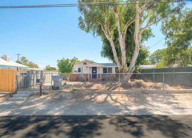 Property at 2084 N Feland Ave, Fresno, CA 93722, 2 beds, 1 bath
