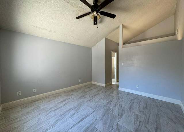 Property at 2761 N Selland, Fresno, CA 93722, 3 beds, 1.75 baths