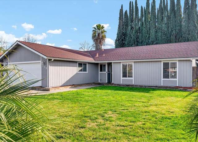 Property at 135 E Beech Ave, Visalia, CA 93277, 3 beds, 1.75 baths