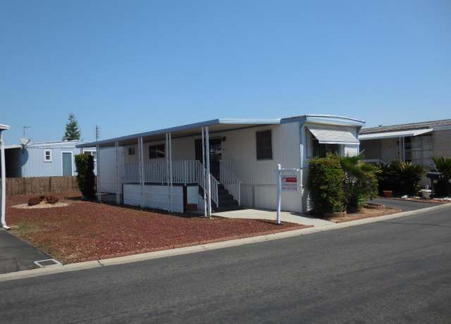 Property at 221 W Herndon Ave #132, Pinedale, CA 93650, 2 beds, 1 bath