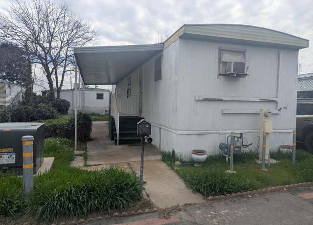 Property at 1272 Villa Ave #60, Clovis, CA 93612, 2 beds, 1.5 baths