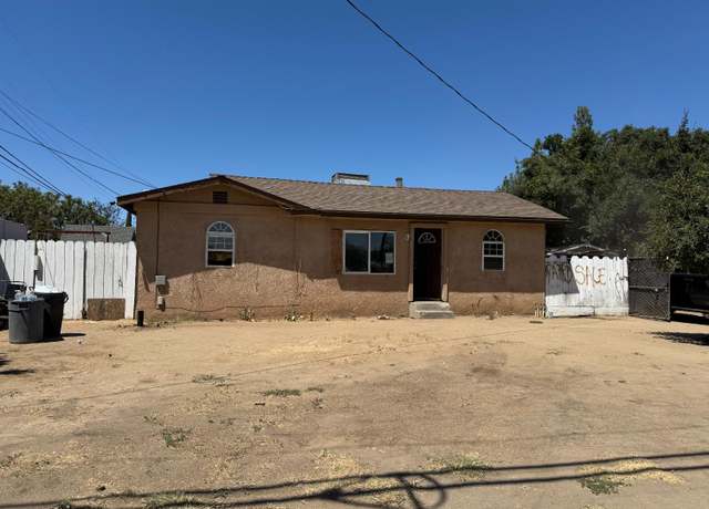 Property at 2718 Villa Ave, Clovis, CA 93612, 3 beds, 2 baths