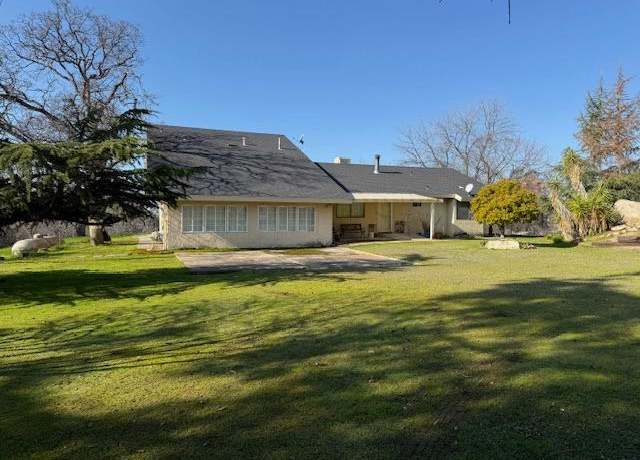 Property at 31915 Pennyroyal Ln, Prather, CA 93651, 3 beds, 2.75 baths