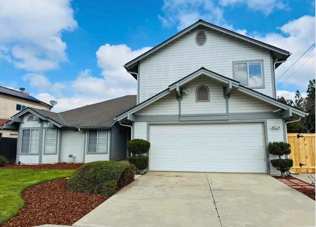 Property at 1934 E Omaha Ave, Fresno, CA 93720, 5 beds, 2.5 baths