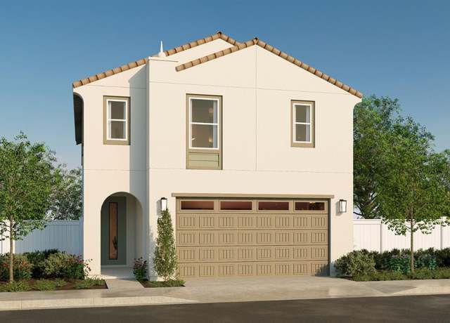 Property at 1533 Foxhill Ln, Clovis, CA 93619, 3 beds, 2.5 baths