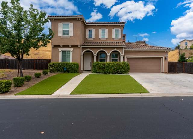 Property at 18677 Via Bellagio, Friant, CA 93626, 5 beds, 3.25 baths