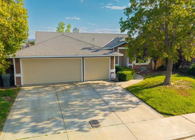 Property at 218 Casa Buena Ln, Coalinga, CA 93210, 4 beds, 2 baths