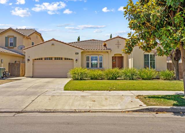 Property at 2403 W Robin Ave, Visalia, CA 93291, 4 beds, 3 baths