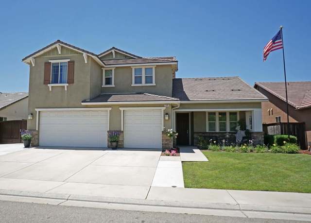 Property at 988 Blackwood Ave, Clovis, CA 93619, 4 beds, 3 baths