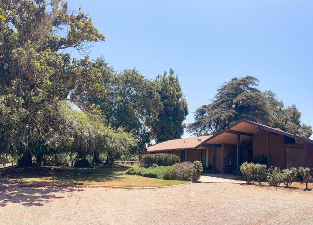 Property at 9905 Avenue 404, Dinuba, CA 93618, 3 beds, 3 baths