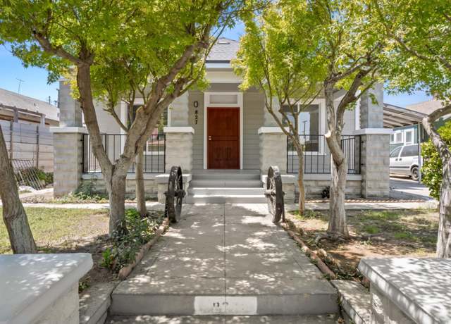Property at 827 N Roosevelt Ave, Fresno, CA 93728, 3 beds, 2 baths