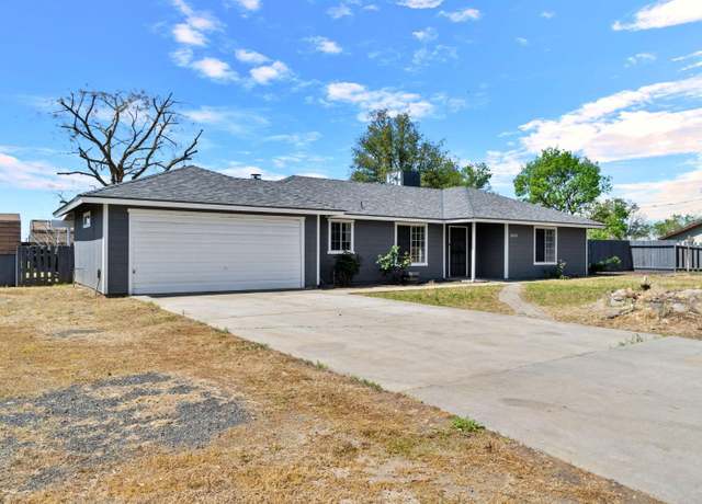 Property at 18138 Varden Dr, Madera, CA 93638, 4 beds, 3 baths