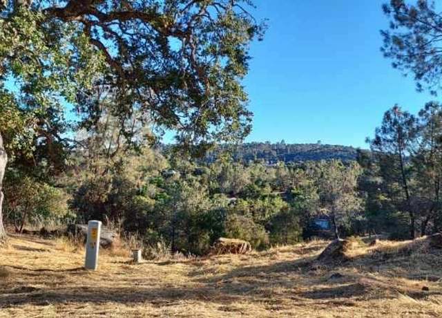Property at 1220 Corral Dr, Coarsegold, CA 93614