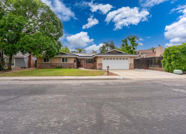 Property at 86 N Manila Ave, Clovis, CA 93612, 3 beds, 2 baths