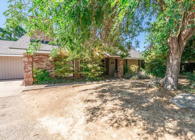 Property at 36400 Avenue 12, Madera, CA 93636, 3 beds, 2 baths