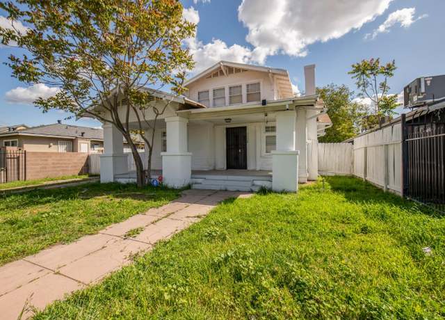 Property at 3124 E Madison Ave, Fresno, CA 93702, 3 beds, 2 baths