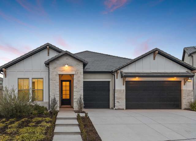 Property at 2605 N Annie Dr, Fresno, CA 93727, 4 beds, 3 baths