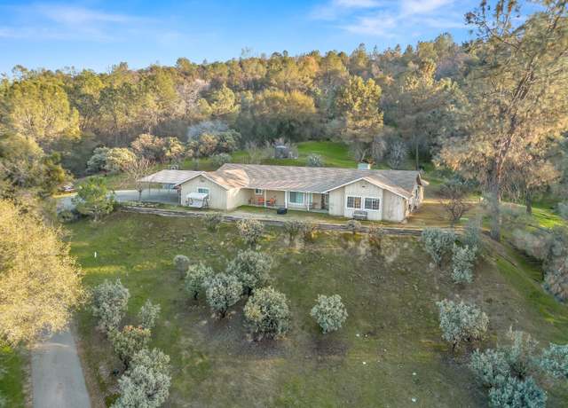 Property at 33117 Blueberry Hill Dr, Raymond, CA 93653, 4 beds, 3 baths