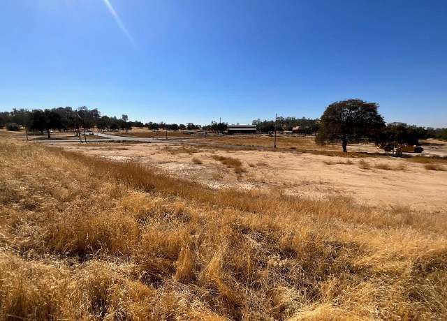 Property at 8 Wisteria Way, O Neals, CA 93645