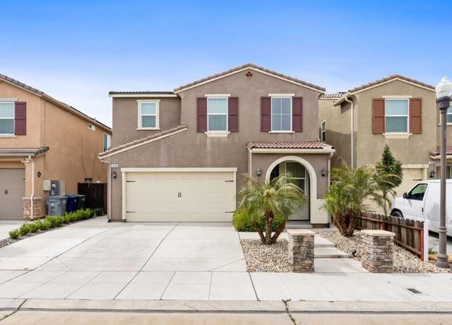 Property at 3468 Del Monte Ave, Clovis, CA 93619, 3 beds, 2.75 baths