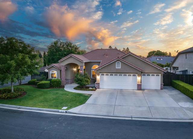 Property at 8419 N Whitney Ave, Fresno, CA 93720, 4 beds, 3 baths