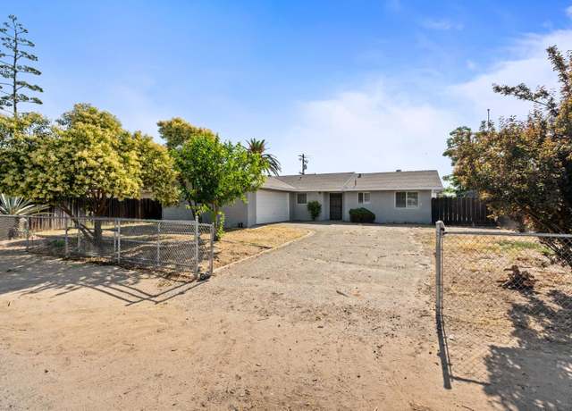 Property at 1428 N Knoll Ave, Fresno, CA 93722, 3 beds, 1.75 baths