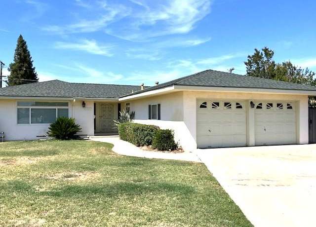 Property at 1320 Maple, Selma, CA 93662, 3 beds, 1.75 baths