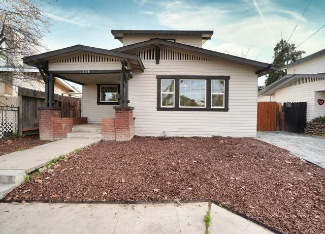 Property at 1530 E Home Ave, Fresno, CA 93728, 2 beds, 1.5 baths