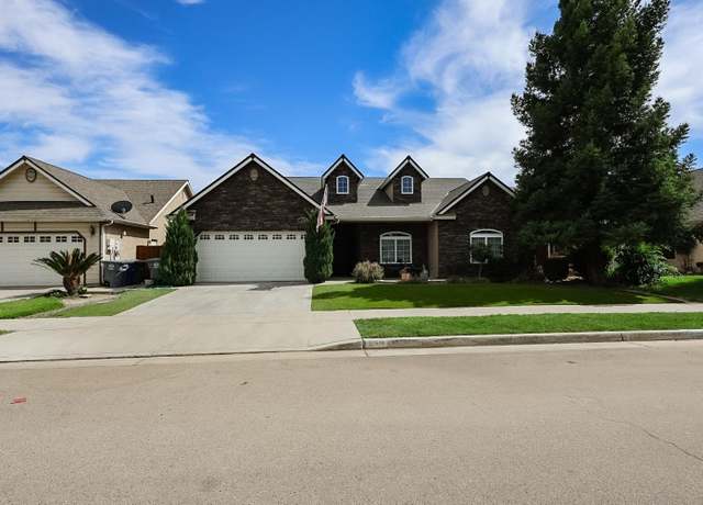 Property at 259 E Beech Ave, Reedley, CA 93654, 3 beds, 2 baths