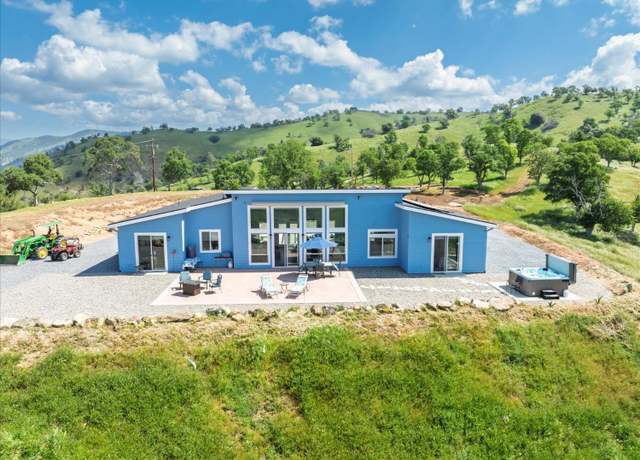 Property at 39603 Road 810, Raymond, CA 93653, 4 beds, 3 baths
