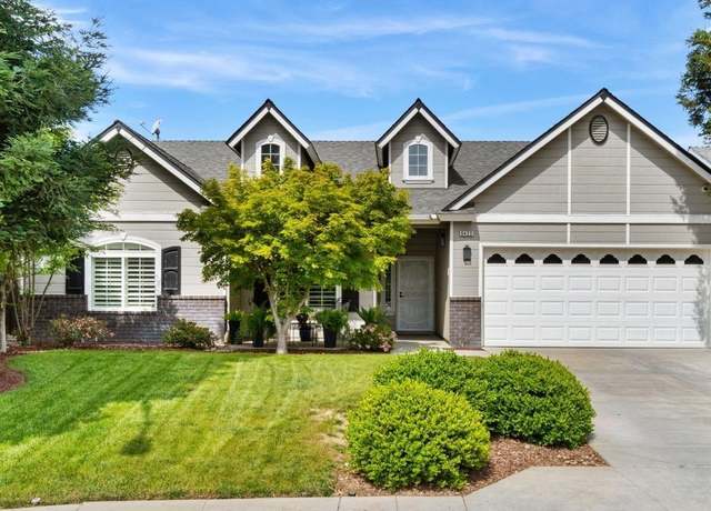 Property at 6423 N Bain Ave, Fresno, CA 93722, 4 beds, 2.25 baths