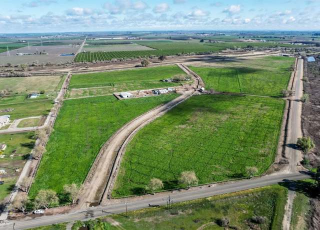 Property at 6565 24th Ave, Lemoore, CA 93245