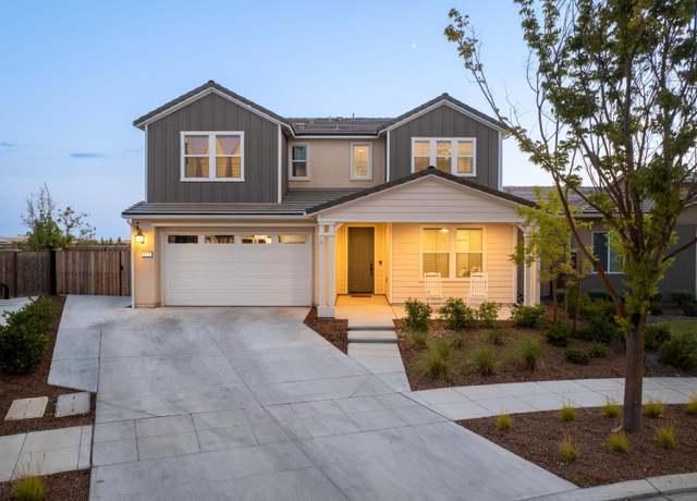 Property at 988 Horizon Dr, Madera, CA 93636, 4 beds, 3 baths