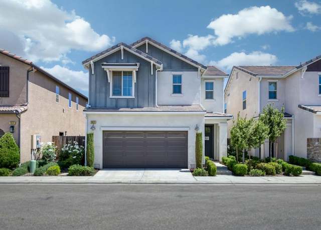 Property at 2822 N Sophie Dr, Fresno, CA 93727, 3 beds, 2.25 baths