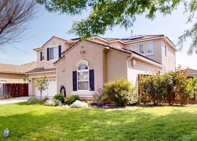 Property at 1051 N Coventry Ave, Clovis, CA 93611, 5 beds, 3 baths