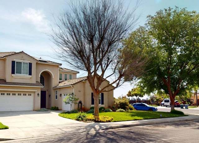 Property at 1051 N Coventry Ave, Clovis, CA 93611, 5 beds, 3 baths