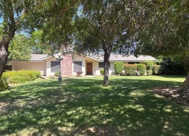 Property at 12261 Gleason Dr, Madera, CA 93636, 3 beds, 2 baths