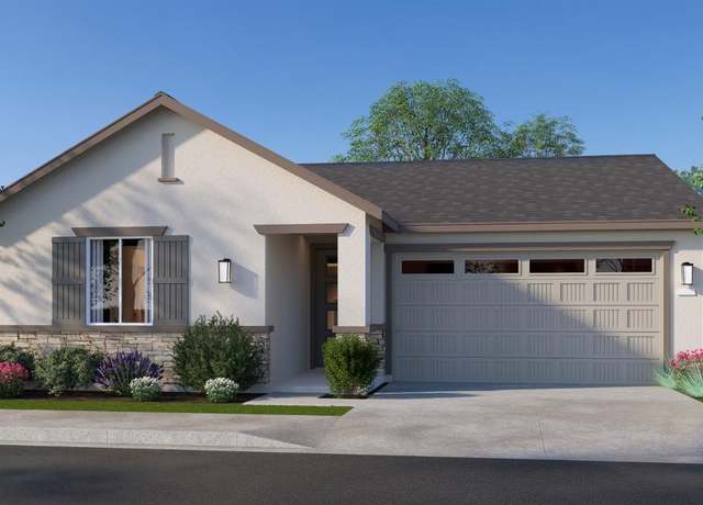 Property at 6646 E Carmen Ave, Fresno, CA 93727, 4 beds, 2 baths