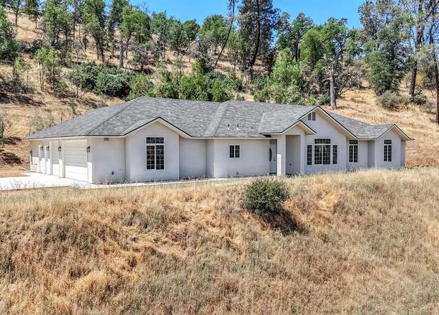 Property at 31635 Road 400, Coarsegold, CA 93614, 4 beds, 2.75 baths