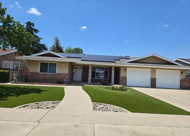 Property at 587 N Bates Ave, Dinuba, CA 93618, 3 beds, 2 baths