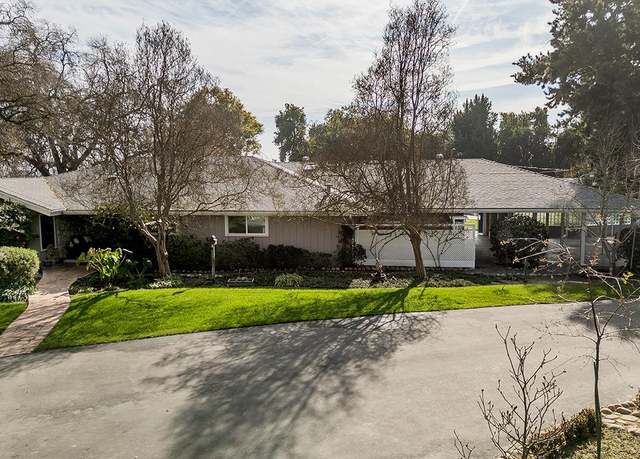 Property at 3670 S Newmark Ave, Sanger, CA 93654, 4 beds, 3 baths