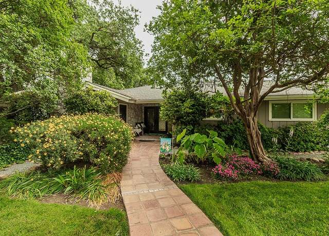 Property at 3670 S Newmark Ave, Sanger, CA 93654, 4 beds, 3 baths