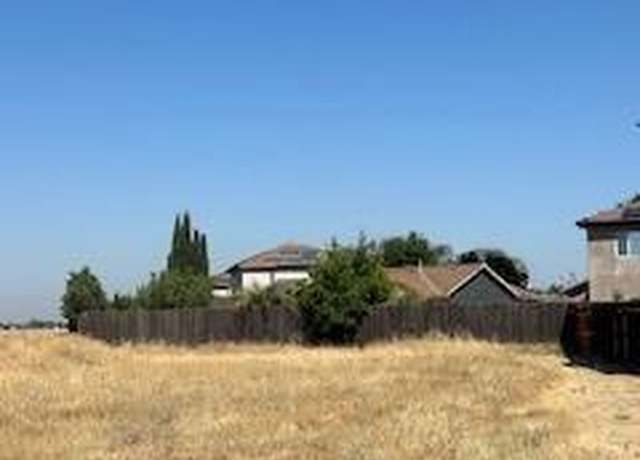 Property at 5275 N Ensanada, Fresno, CA 93723