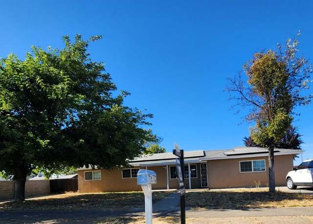 Property at 5771 E Belmont Ave, Fresno, CA 93727, 3 beds, 3 baths