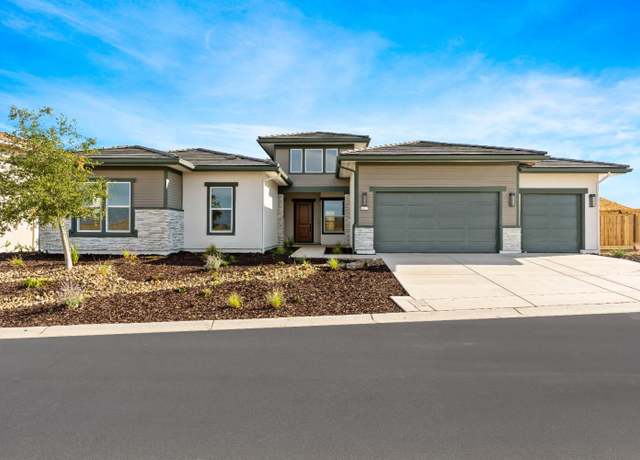 Property at 8313 Iron Creek Dr, Friant, CA 93626, 4 beds, 3.5 baths