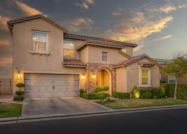 Property at 4367 Salem Ln, Clovis, CA 93619, 4 beds, 3 baths