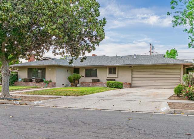 Property at 230 W Fountain Way, Fresno, CA 93705, 3 beds, 2 baths